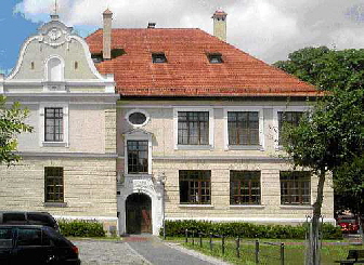 Heimat- & Hopfenmuseum Mainburg_Foto = Mainburg gross (1)